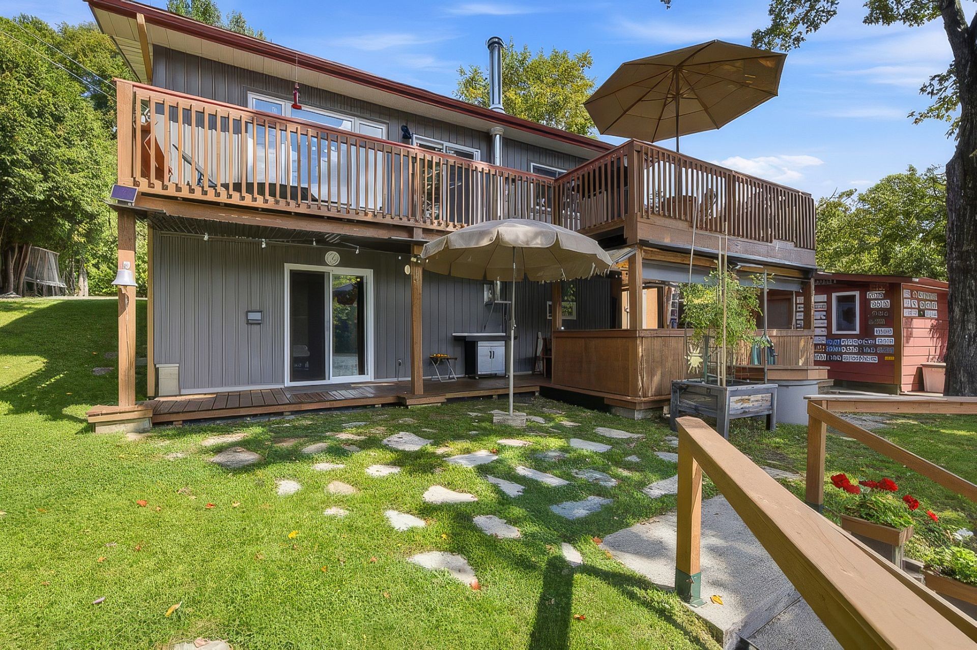 









149


Rue Gravelle

,
Denholm,




QC
J8N9H2

