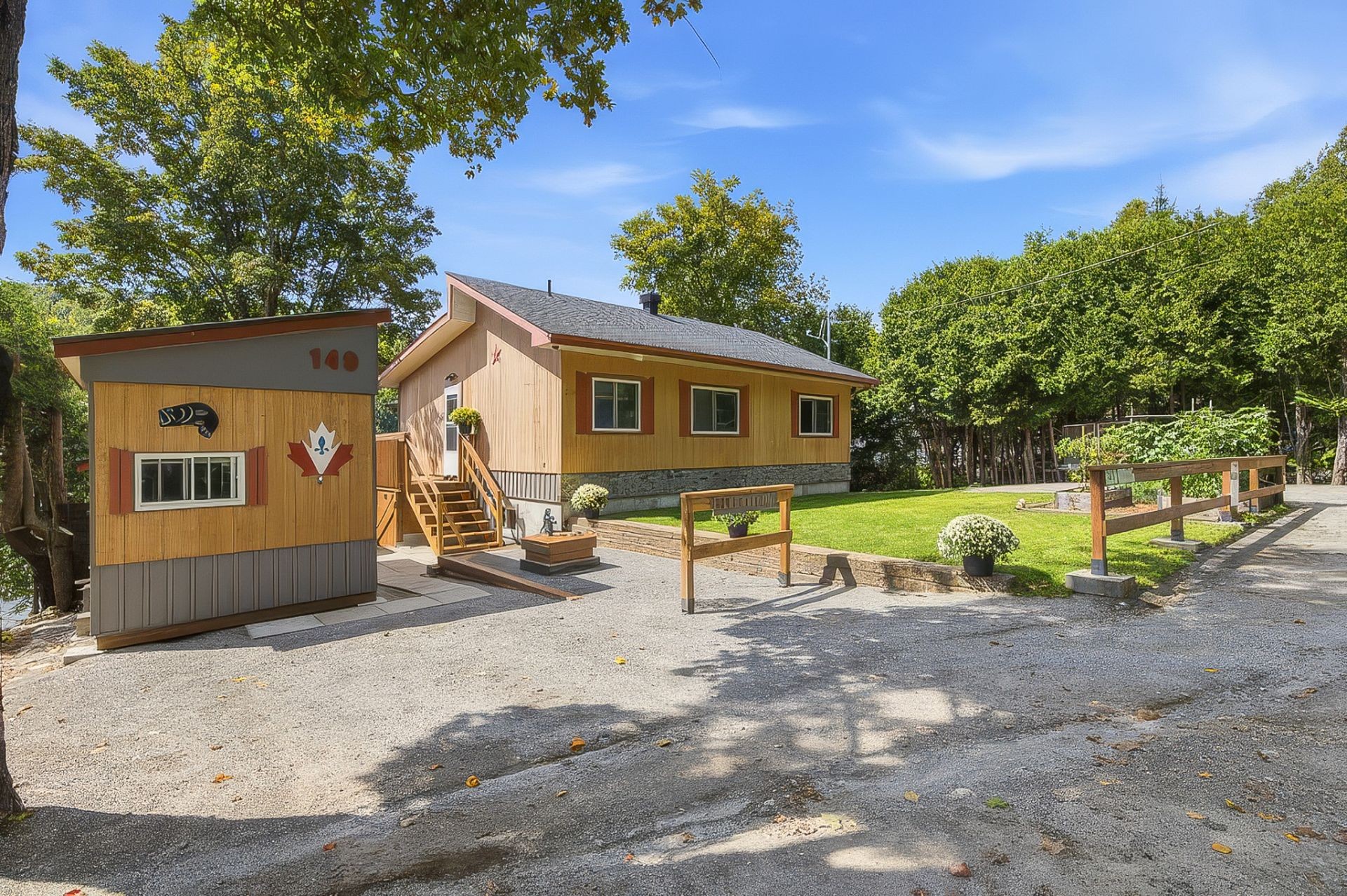 









149


Rue Gravelle

,
Denholm,




QC
J8N9H2

