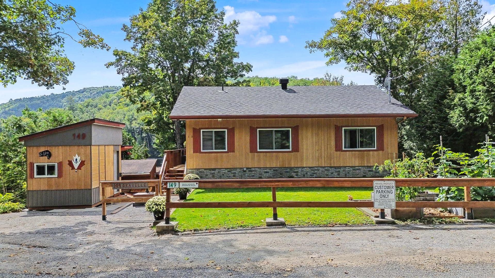 









149


Rue Gravelle

,
Denholm,




QC
J8N9H2

