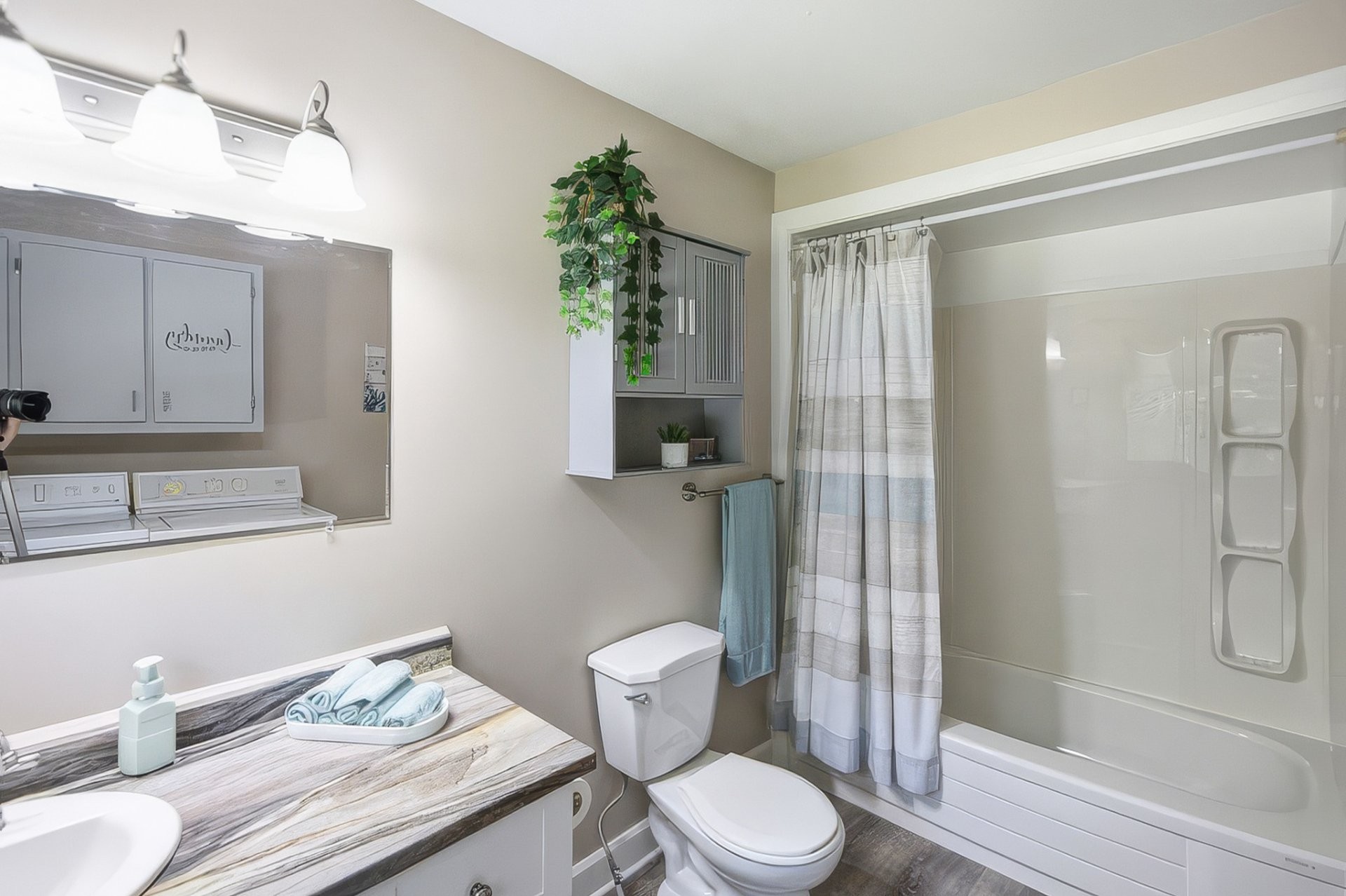 









149


Rue Gravelle

,
Denholm,




QC
J8N9H2

