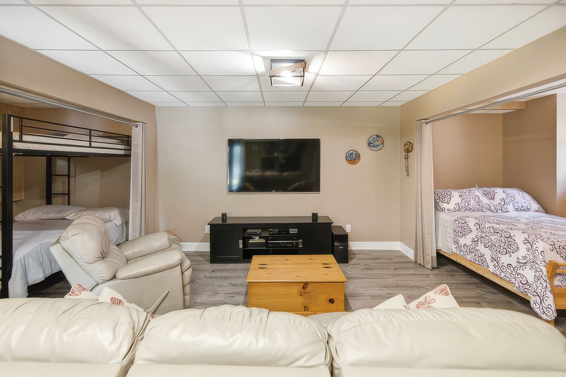 









149


Rue Gravelle

,
Denholm,




QC
J8N9H2

