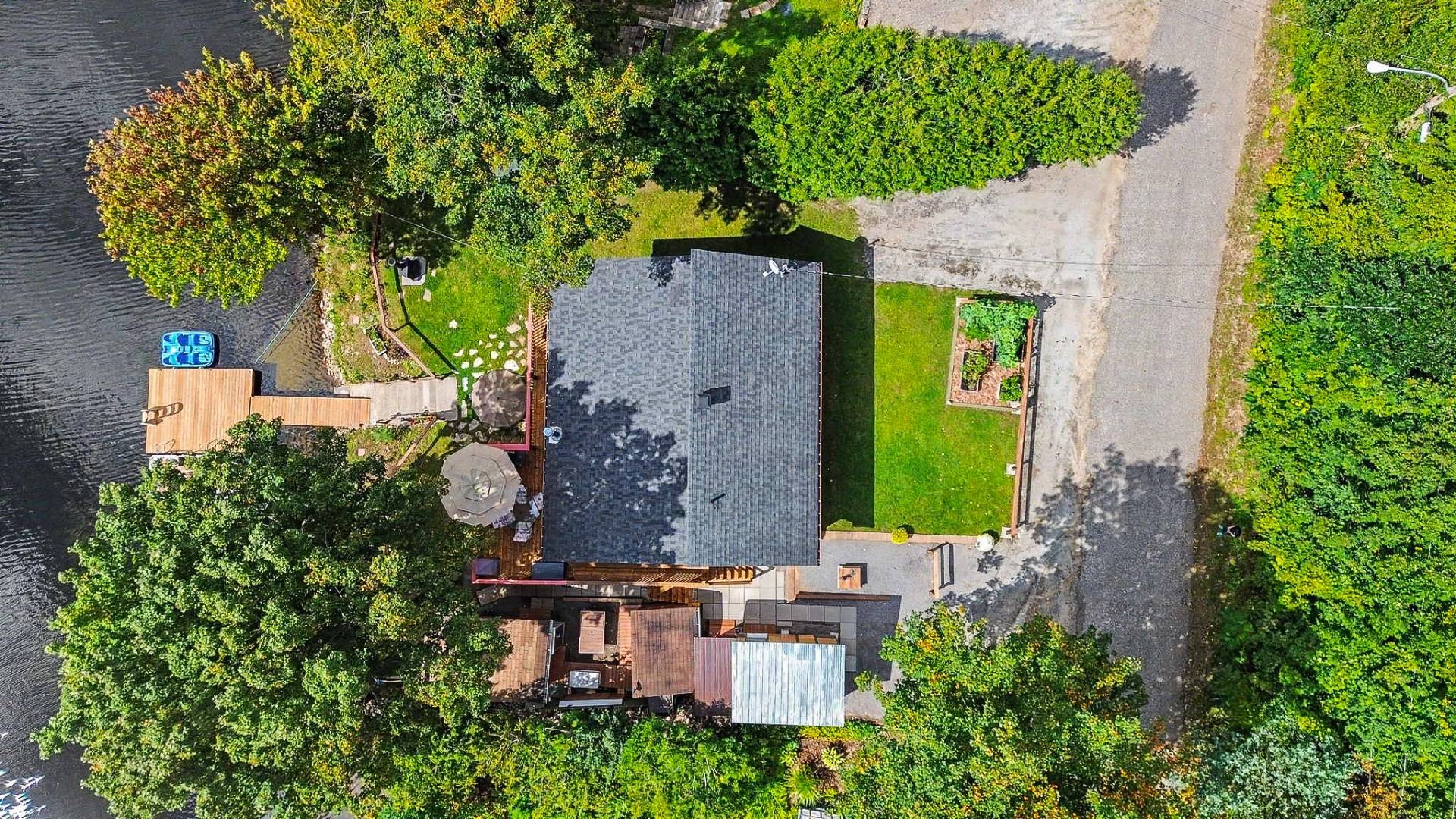 









149


Rue Gravelle

,
Denholm,




QC
J8N9H2

