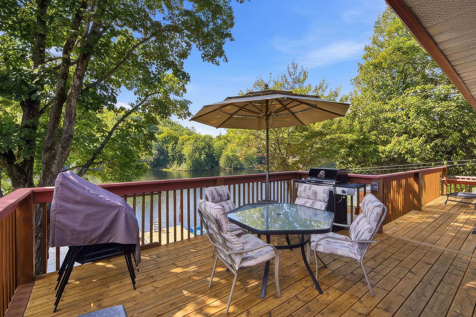 









149


Rue Gravelle

,
Denholm,




QC
J8N9H2

