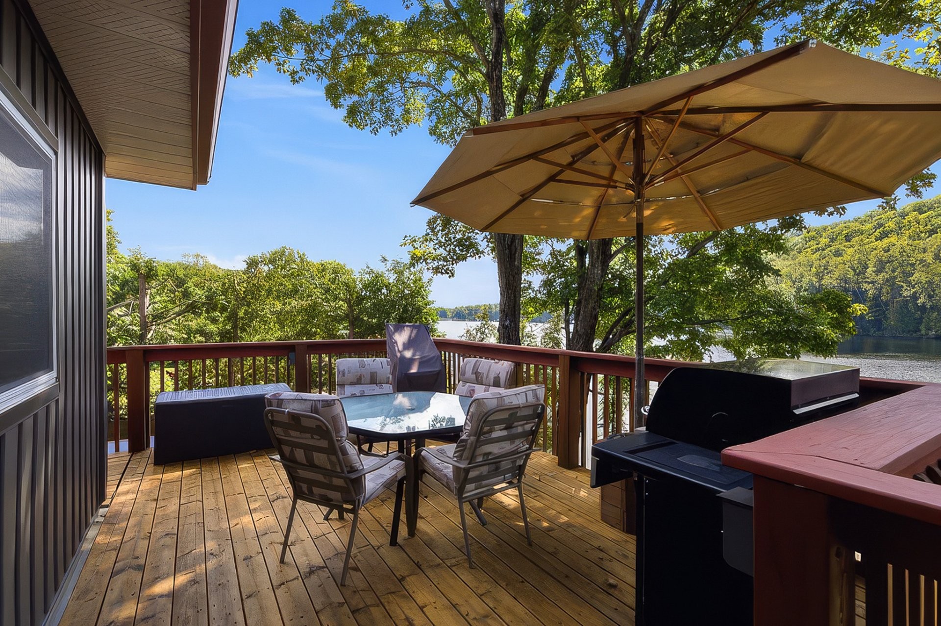 









149


Rue Gravelle

,
Denholm,




QC
J8N9H2

