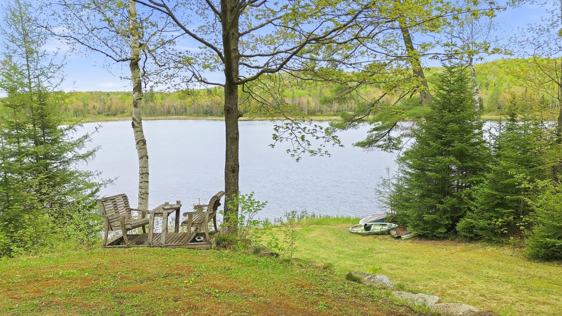 









53


Ch. de la Montagne

,
Val-des-Monts,




QC
J8N1B7

