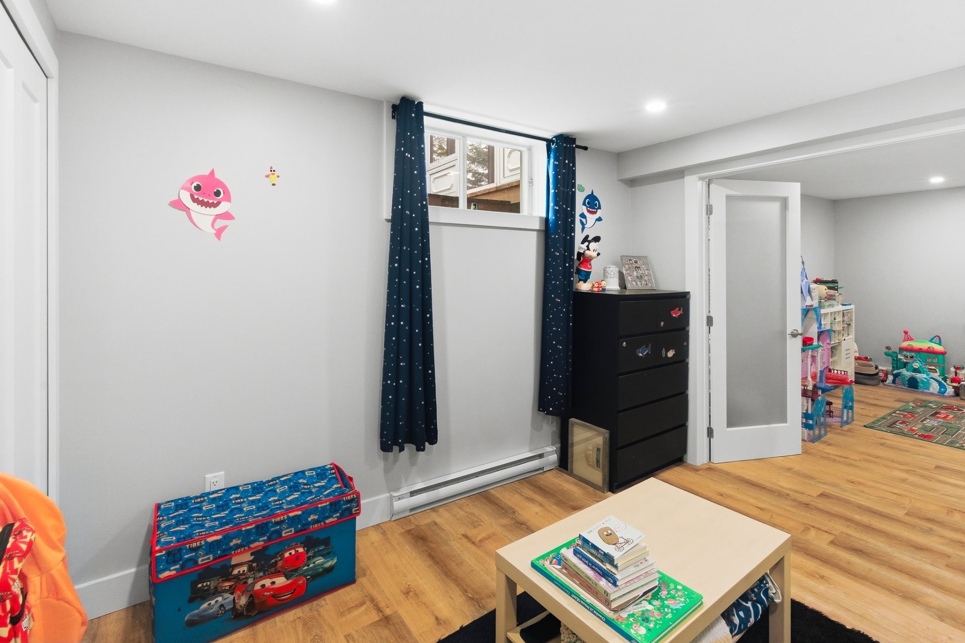 









53


Ch. de la Montagne

,
Val-des-Monts,




QC
J8N1B7

