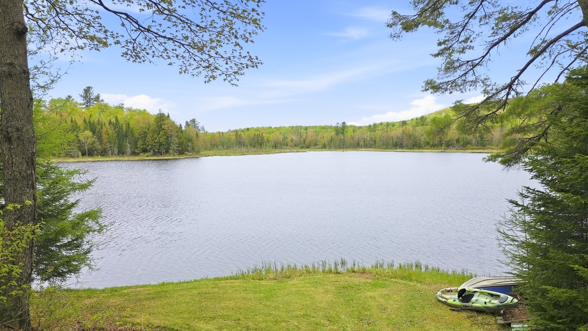 









53


Ch. de la Montagne

,
Val-des-Monts,




QC
J8N1B7

