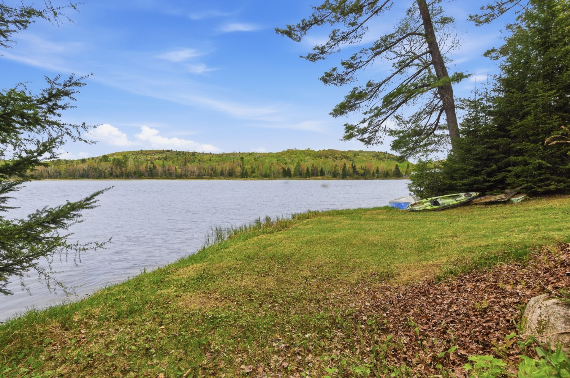 









53


Ch. de la Montagne

,
Val-des-Monts,




QC
J8N1B7


