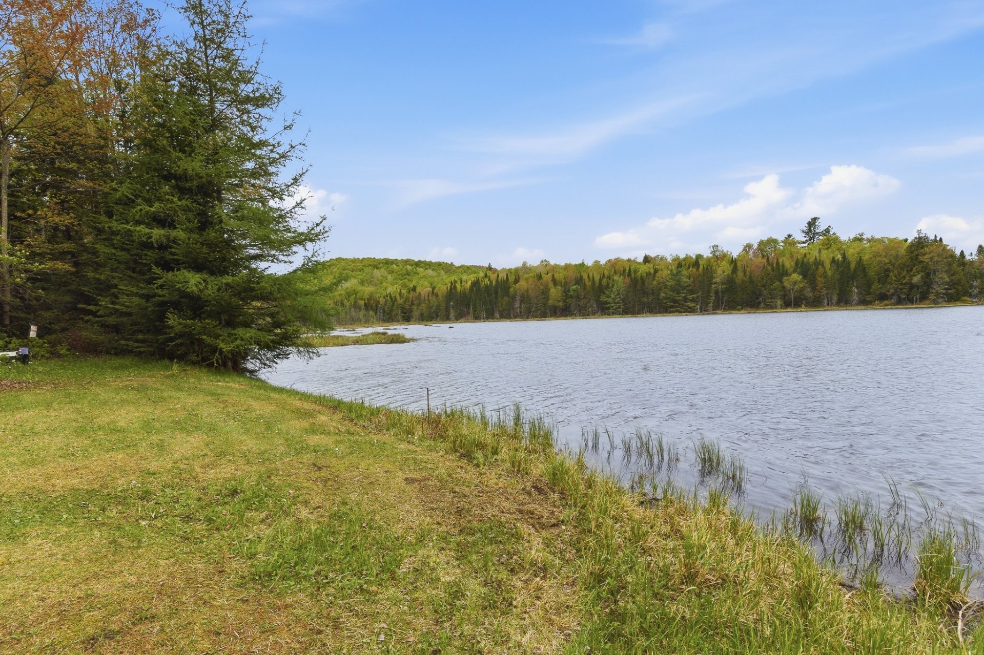 









53


Ch. de la Montagne

,
Val-des-Monts,




QC
J8N1B7

