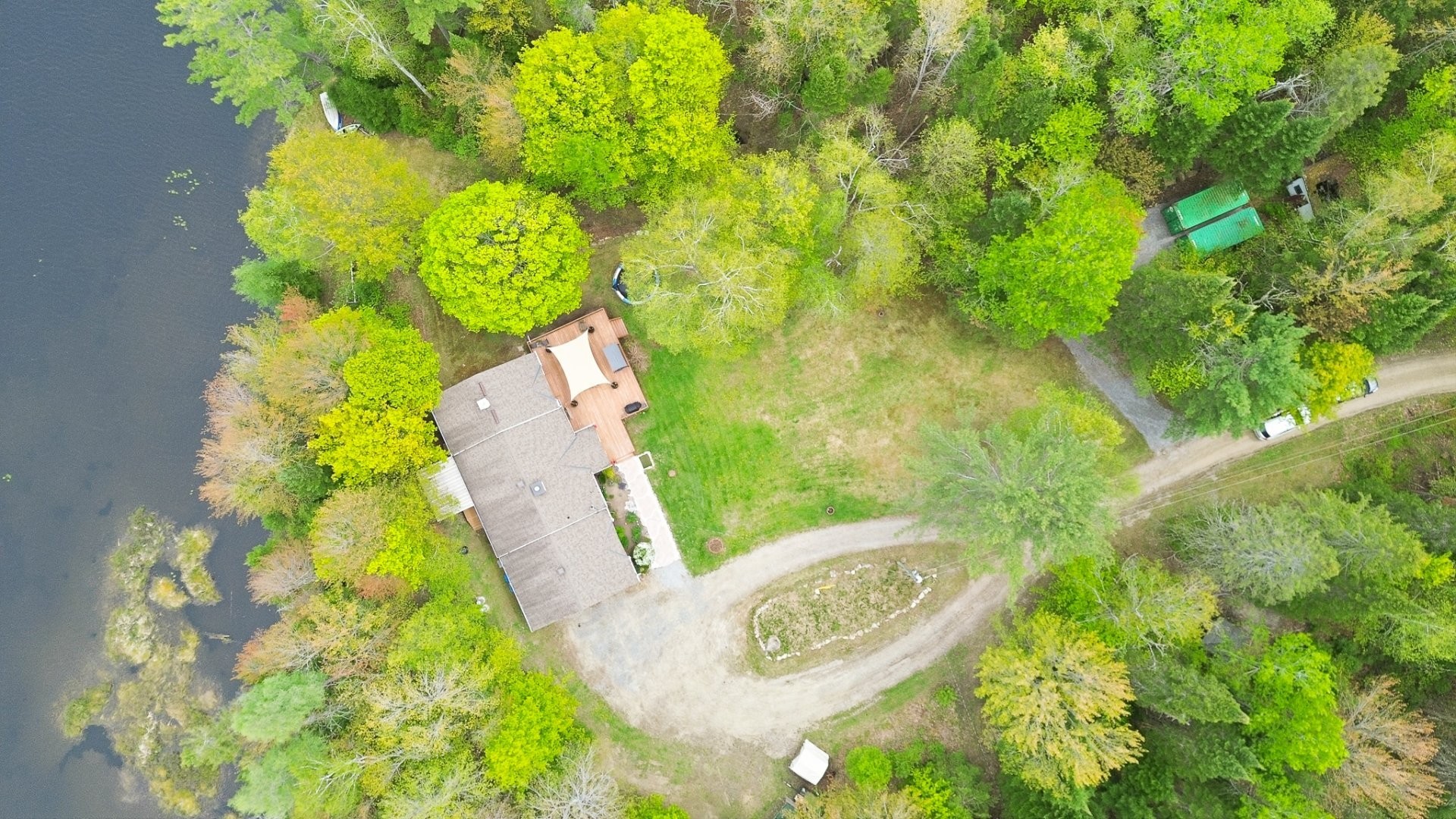 









53


Ch. de la Montagne

,
Val-des-Monts,




QC
J8N1B7

