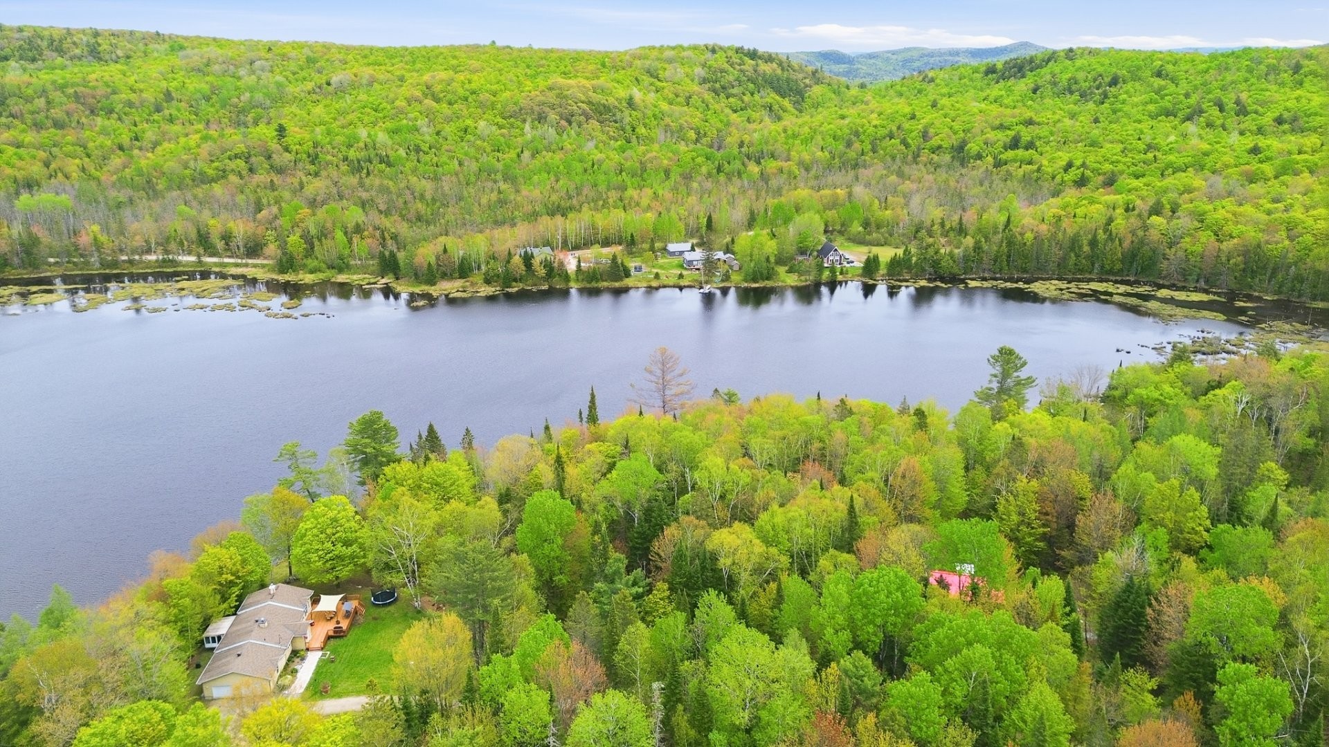 









53


Ch. de la Montagne

,
Val-des-Monts,




QC
J8N1B7

