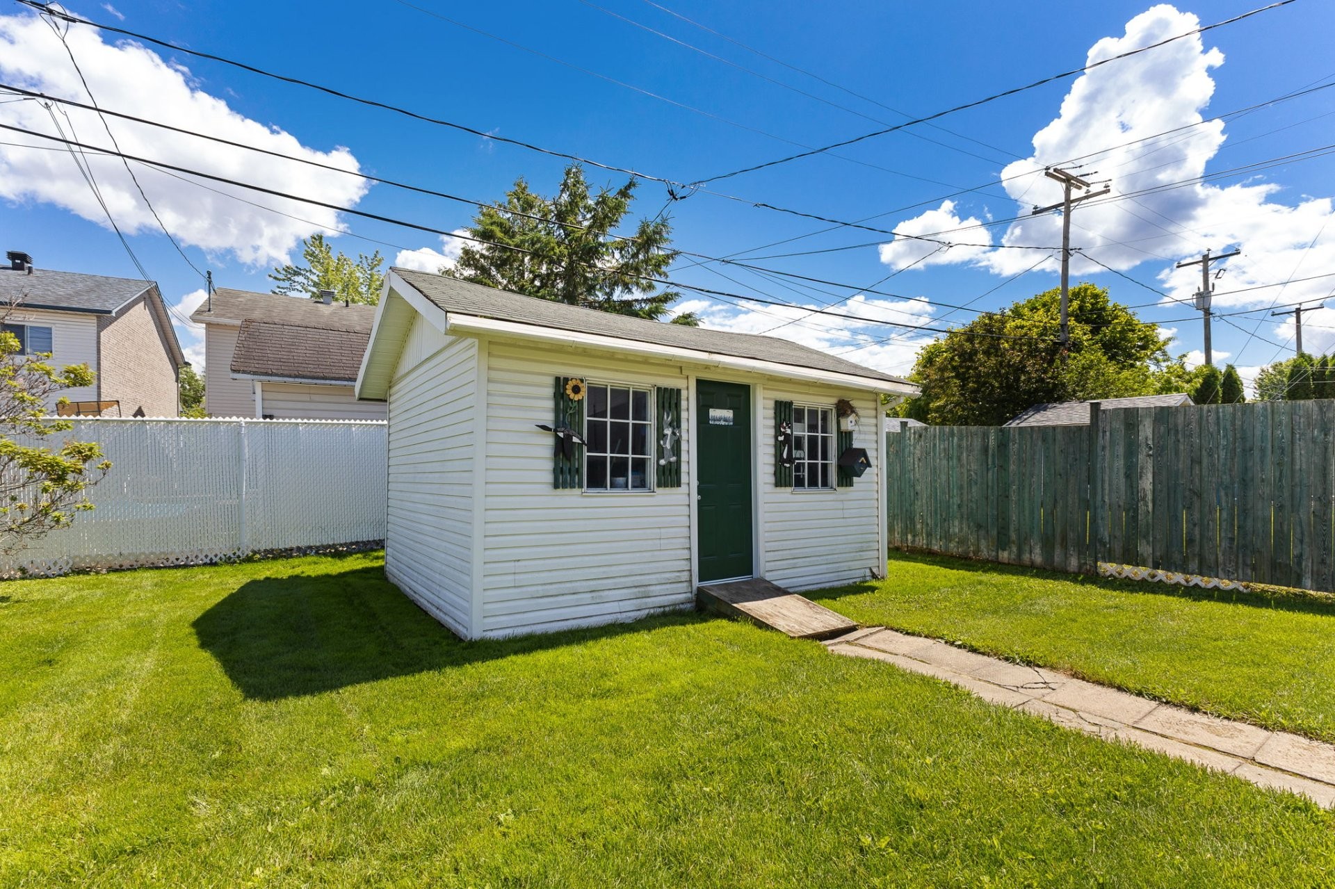 









1688


Rue Parisien

,
Gatineau (Gatineau),




QC
J8P7K1


