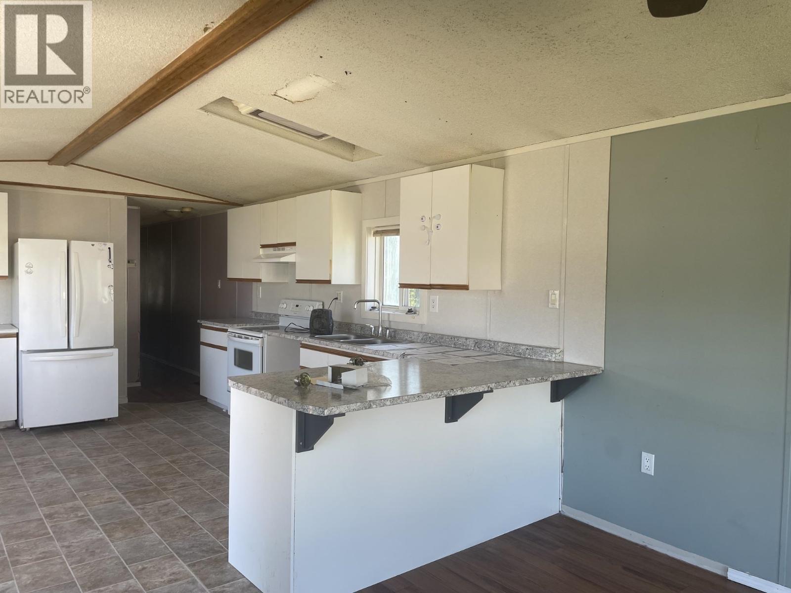 












3907 POPLAR AVENUE

,
Fort Nelson,




British Columbia
V0C1R0

