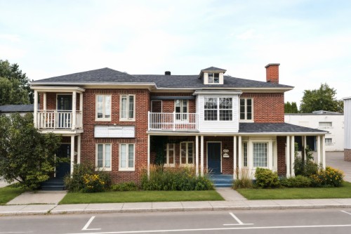 
															
													3978
													
													Rue de la Fabrique
													
												
												Saguenay (Jonquière),
												QC 