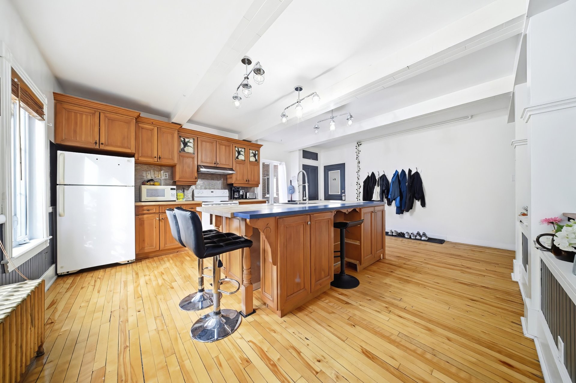 









3978


Rue de la Fabrique

,
Saguenay (Jonquière),




QC
G7X3N2

