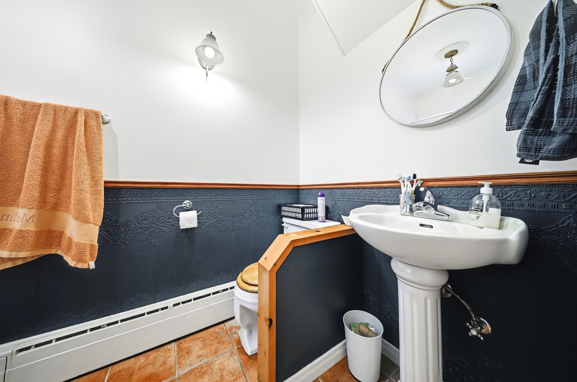 









3978


Rue de la Fabrique

,
Saguenay (Jonquière),




QC
G7X3N2

