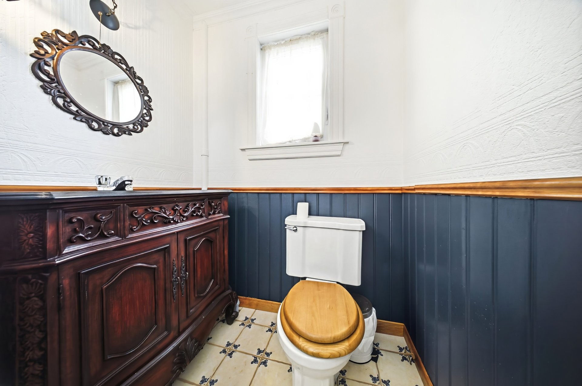









3978


Rue de la Fabrique

,
Saguenay (Jonquière),




QC
G7X3N2

