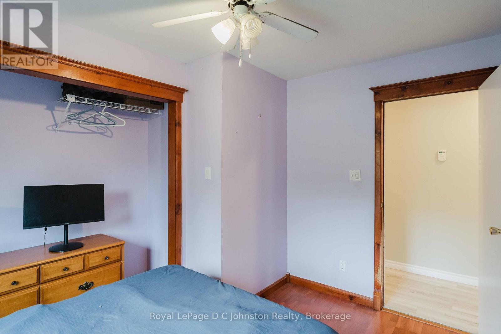 












229 EDWARD STREET

,
Saugeen Shores,




Ontario
N0H2L0

