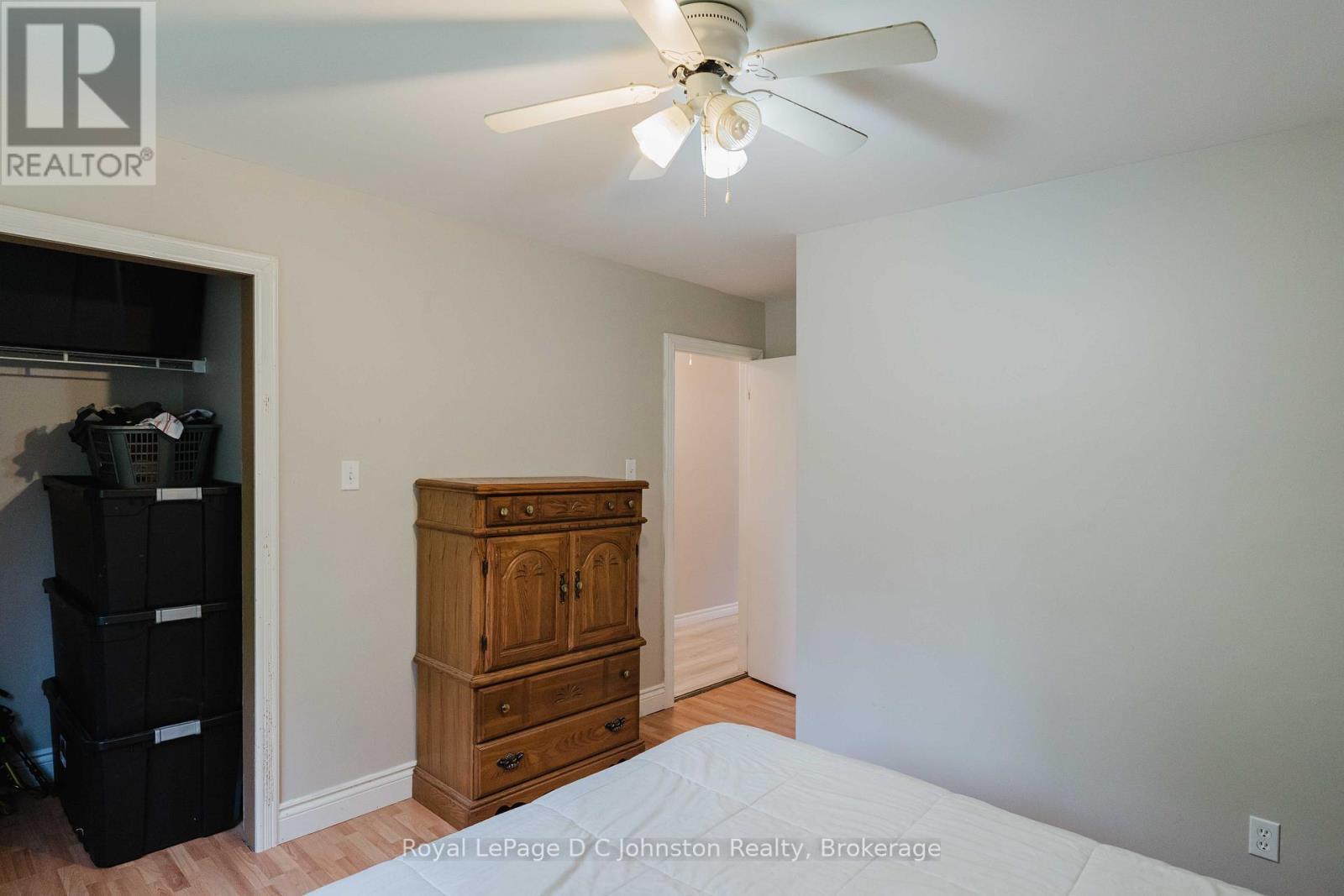 












229 EDWARD STREET

,
Saugeen Shores,




Ontario
N0H2L0

