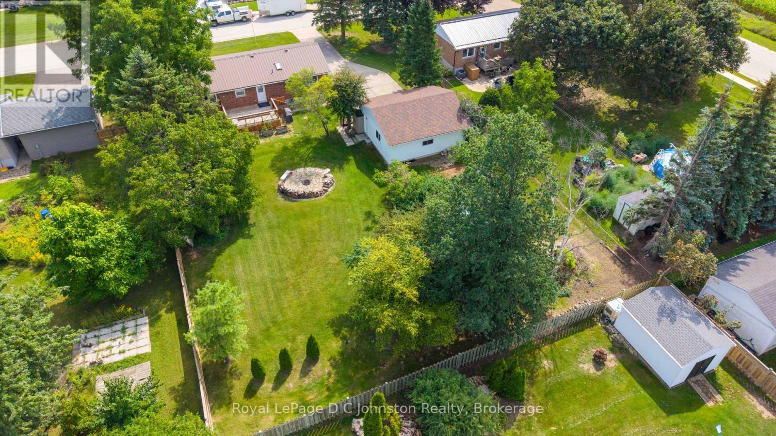 












19 SMITH STREET

,
Kincardine,




Ontario
N0G2T0

