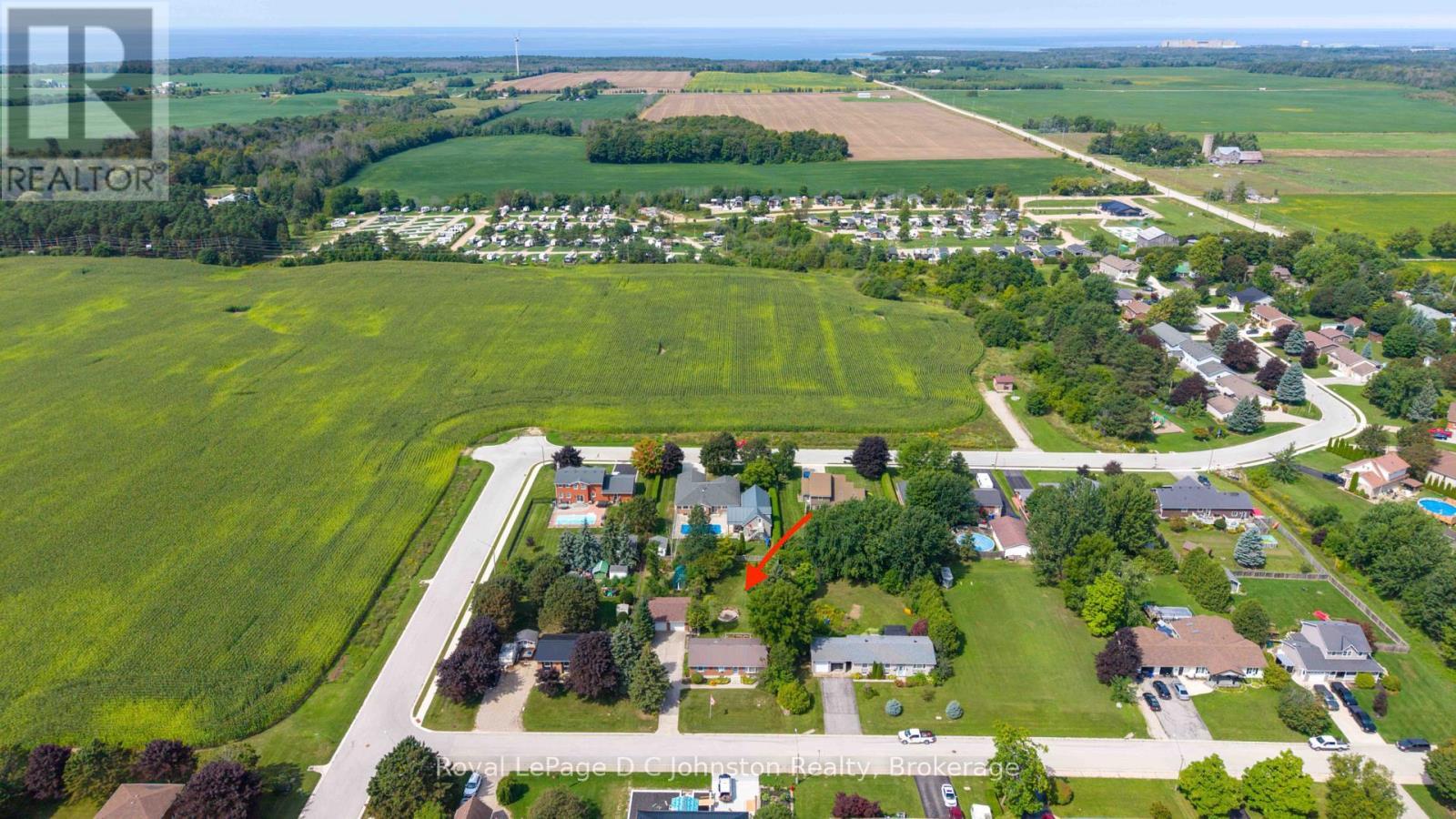 












19 SMITH STREET

,
Kincardine,




Ontario
N0G2T0

