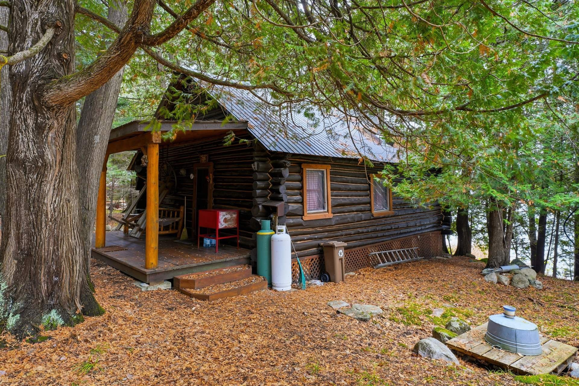 









2


Ch. des Cèdres

,
Cayamant,




QC
J0X1W0

