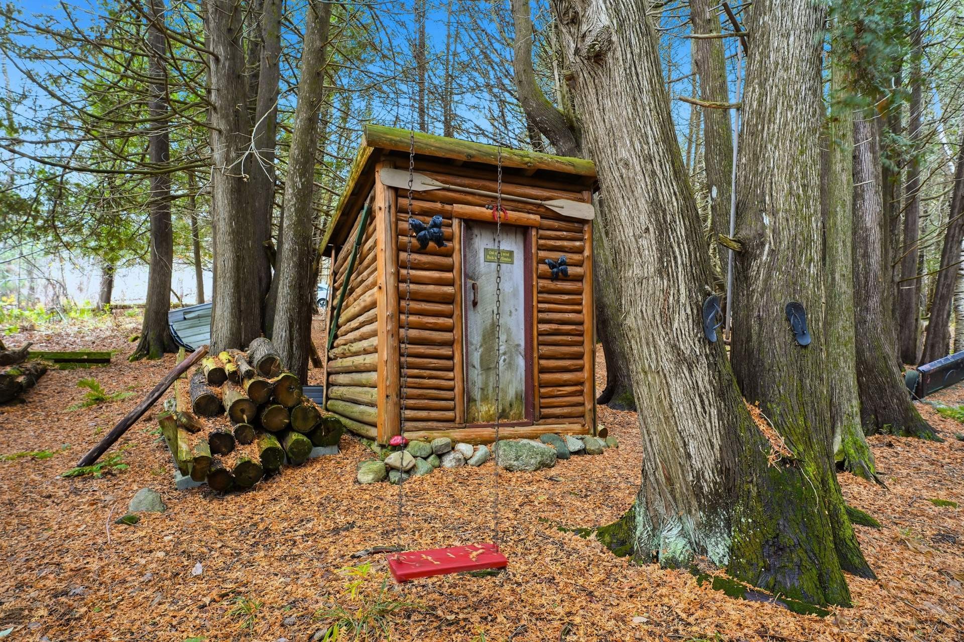 









2


Ch. des Cèdres

,
Cayamant,




QC
J0X1W0

