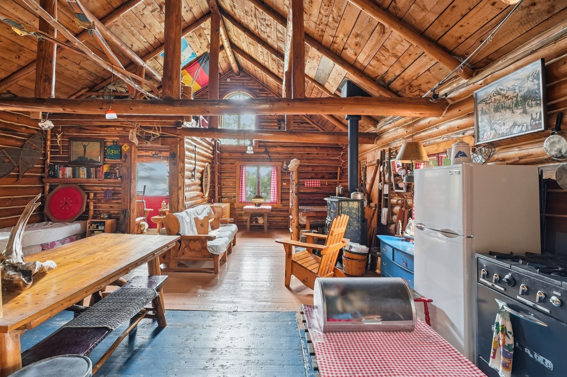 









2


Ch. des Cèdres

,
Cayamant,




QC
J0X1W0

