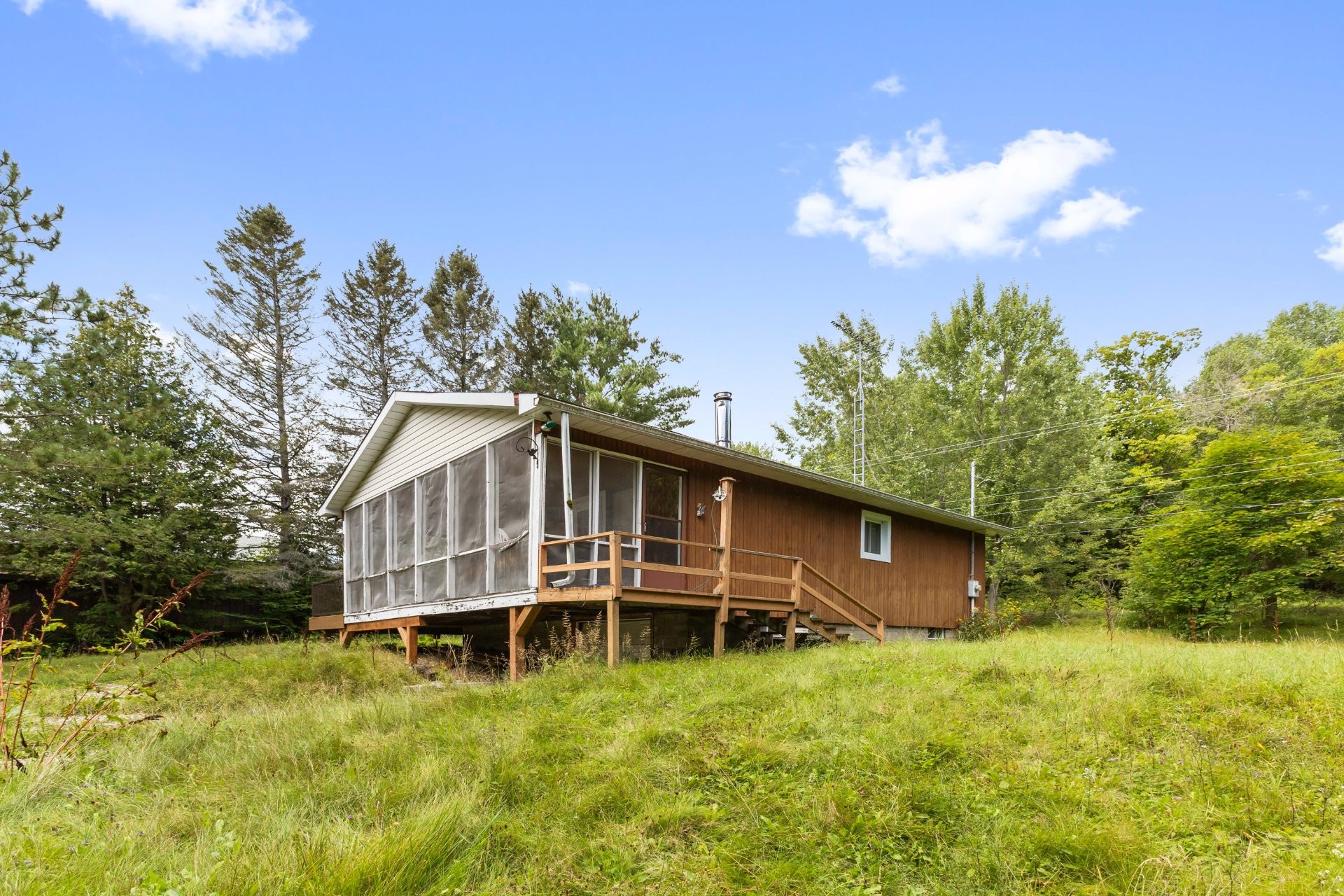 









260


Ch. de Point Comfort

,
Gracefield,




QC
J0X1W0

