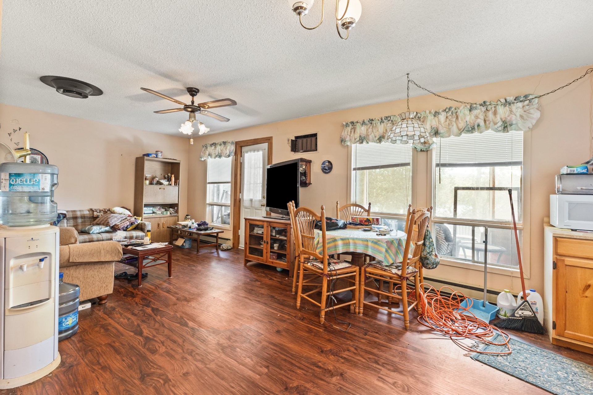 









260


Ch. de Point Comfort

,
Gracefield,




QC
J0X1W0

