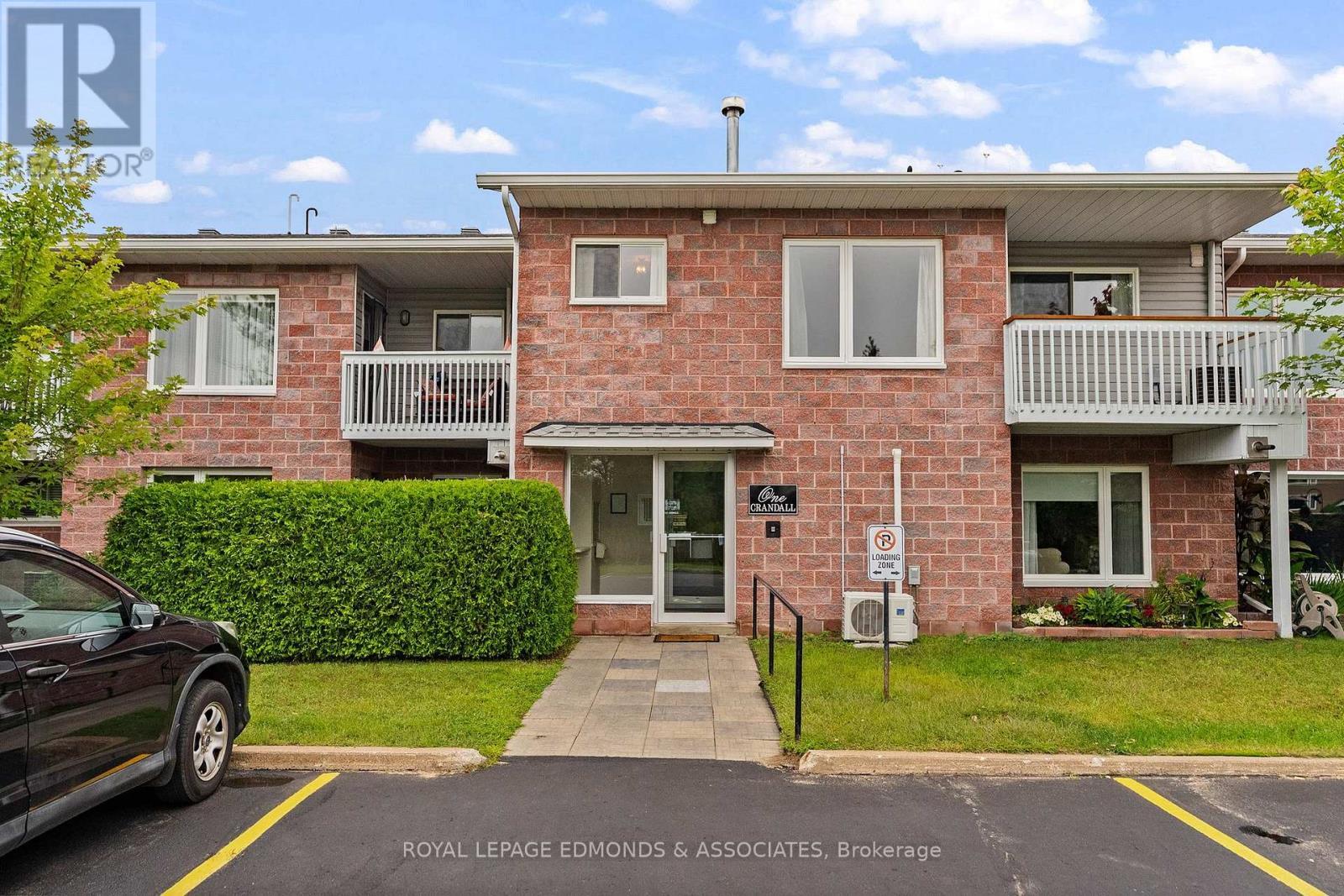 












212 - 1 CRANDALL STREET

,
Pembroke,




Ontario
K8A8M6

