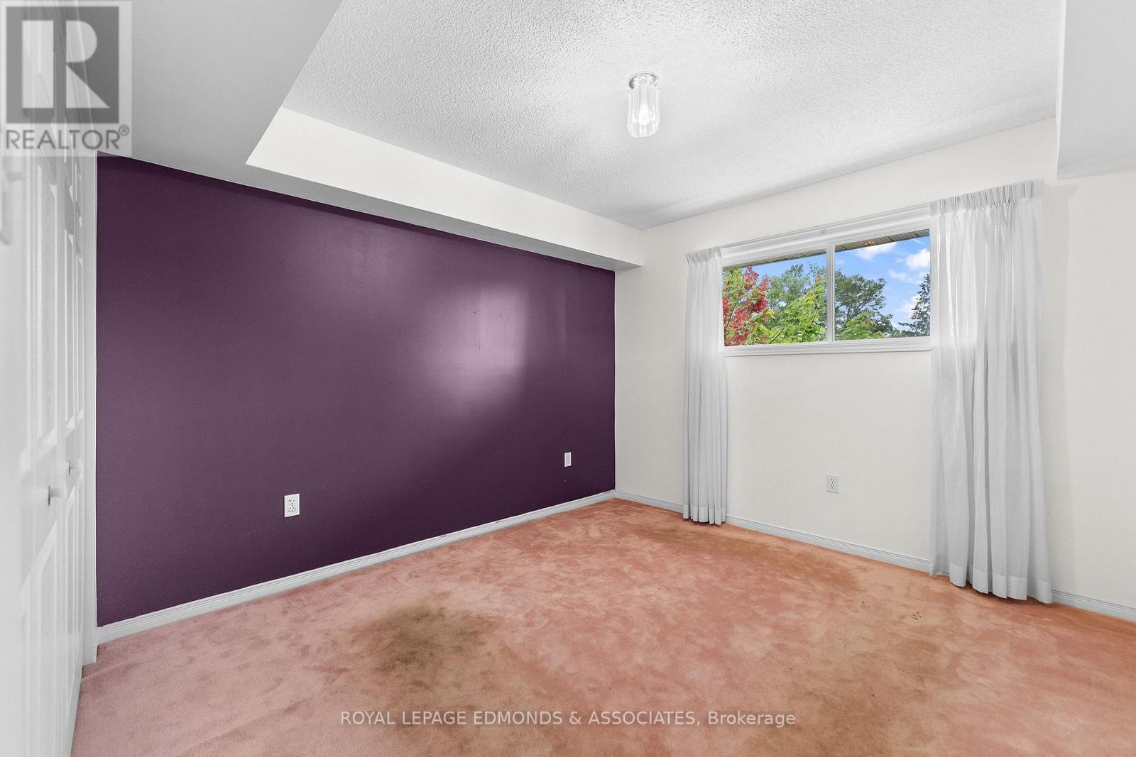 












212 - 1 CRANDALL STREET

,
Pembroke,




Ontario
K8A8M6

