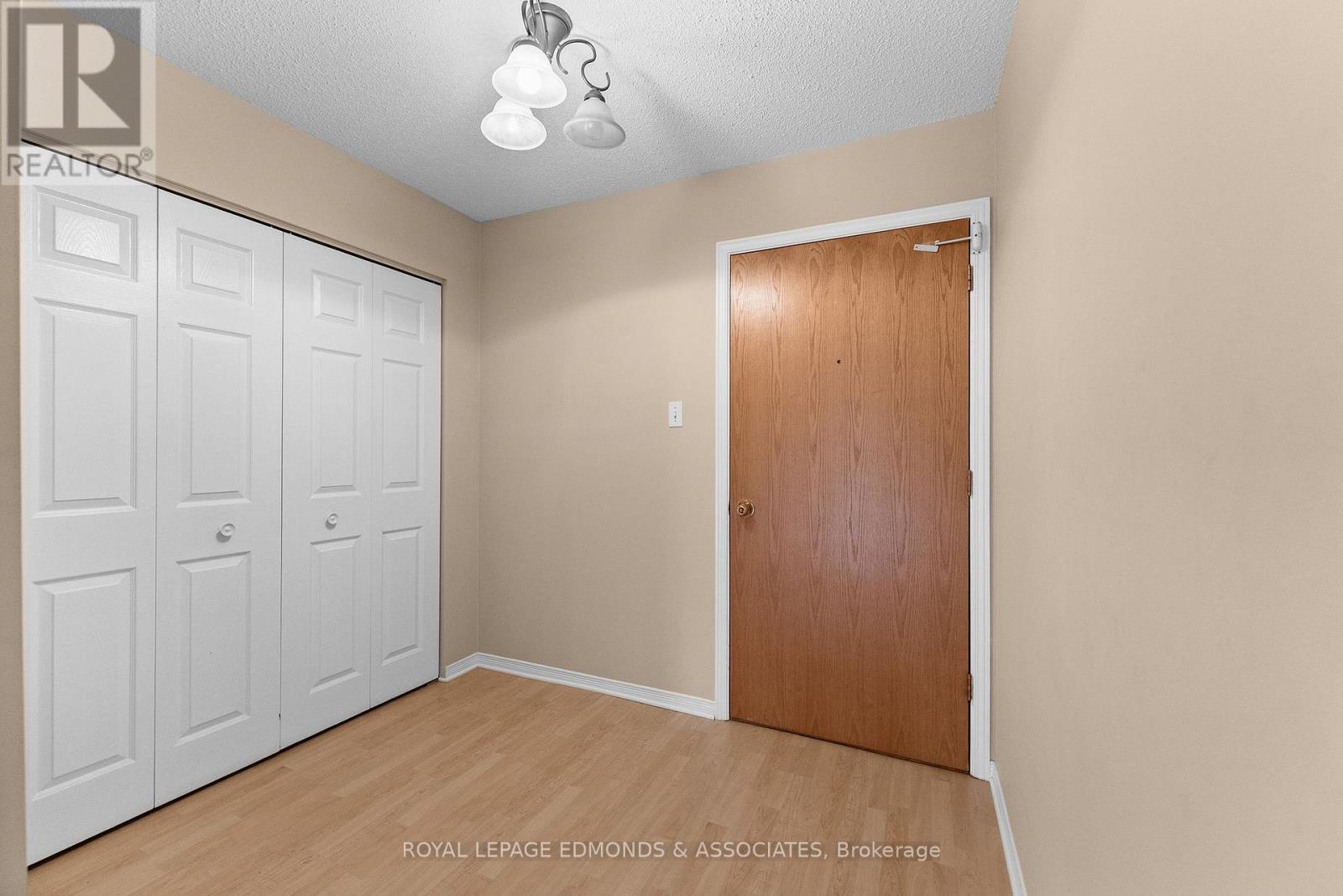 












212 - 1 CRANDALL STREET

,
Pembroke,




Ontario
K8A8M6

