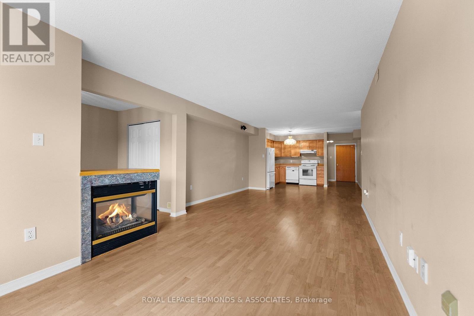 












212 - 1 CRANDALL STREET

,
Pembroke,




Ontario
K8A8M6


