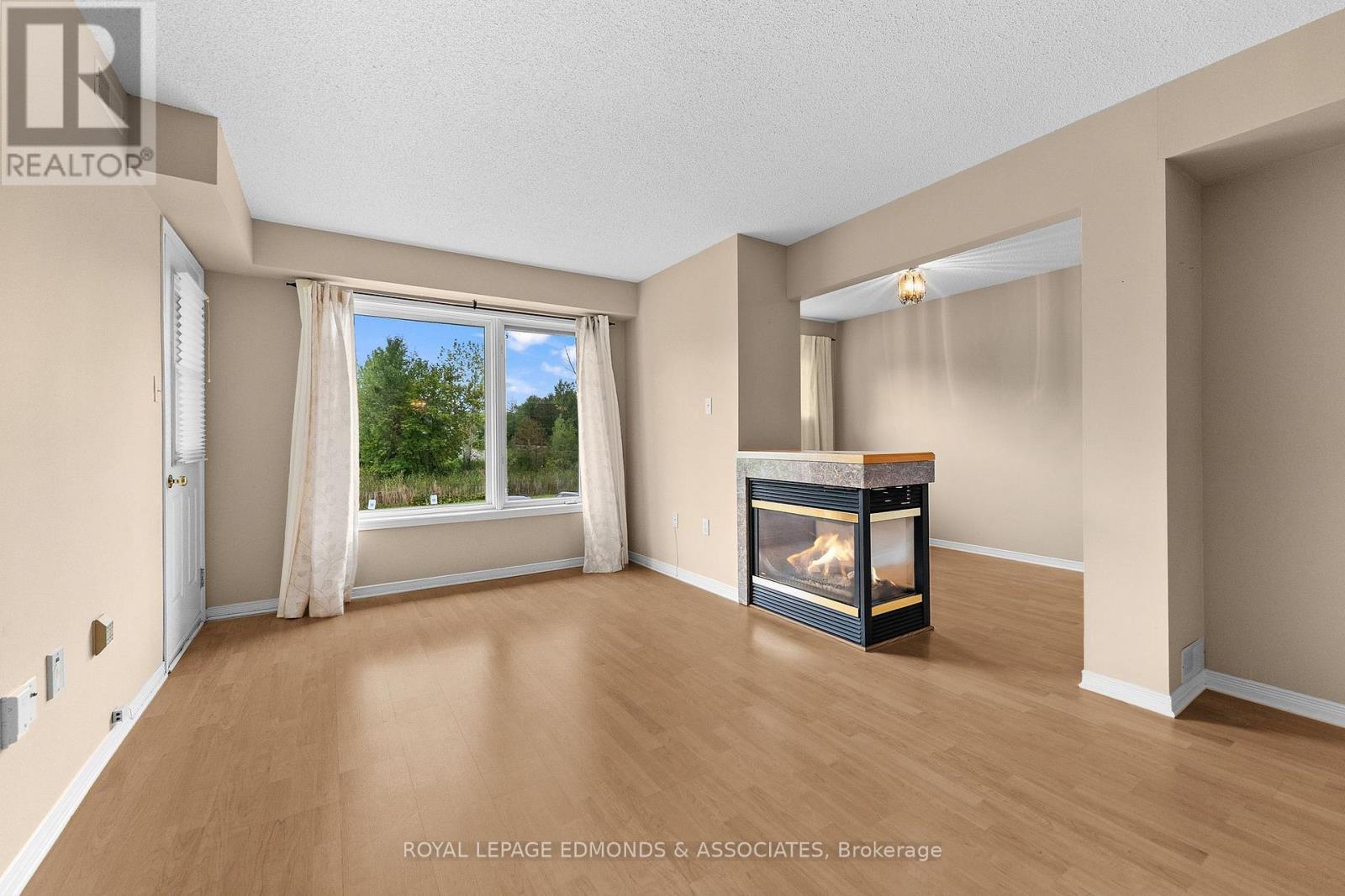 












212 - 1 CRANDALL STREET

,
Pembroke,




Ontario
K8A8M6

