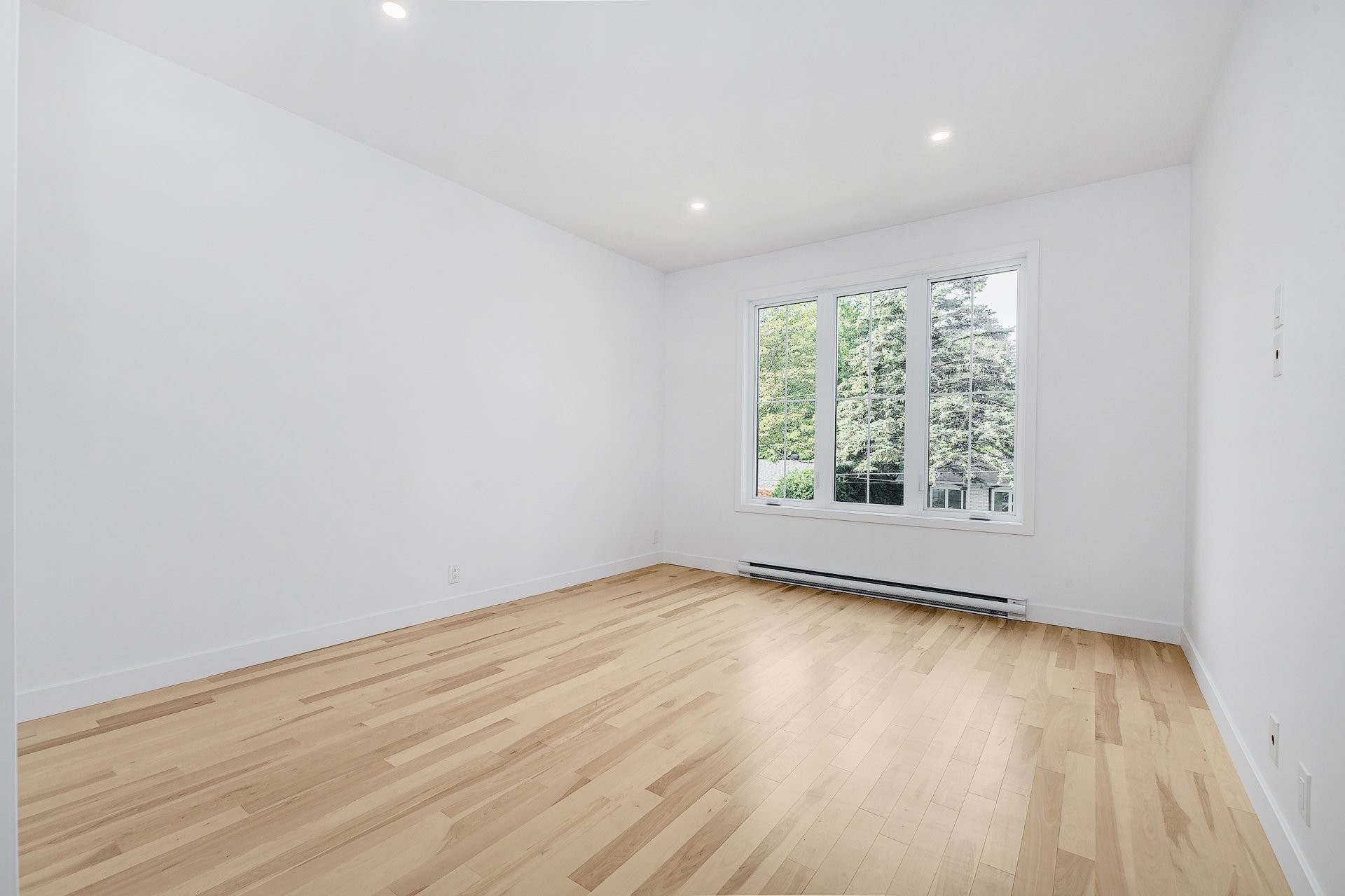 









39


24e Avenue S.

,
Bois-des-Filion,




QC
J6Z1X3

