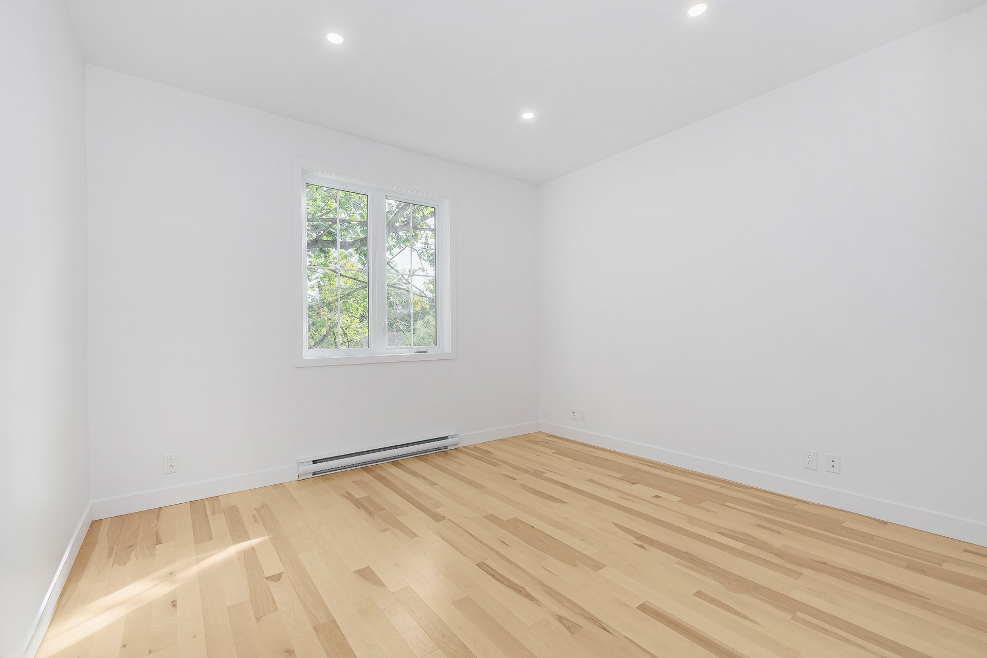 









39


24e Avenue S.

,
Bois-des-Filion,




QC
J6Z1X3

