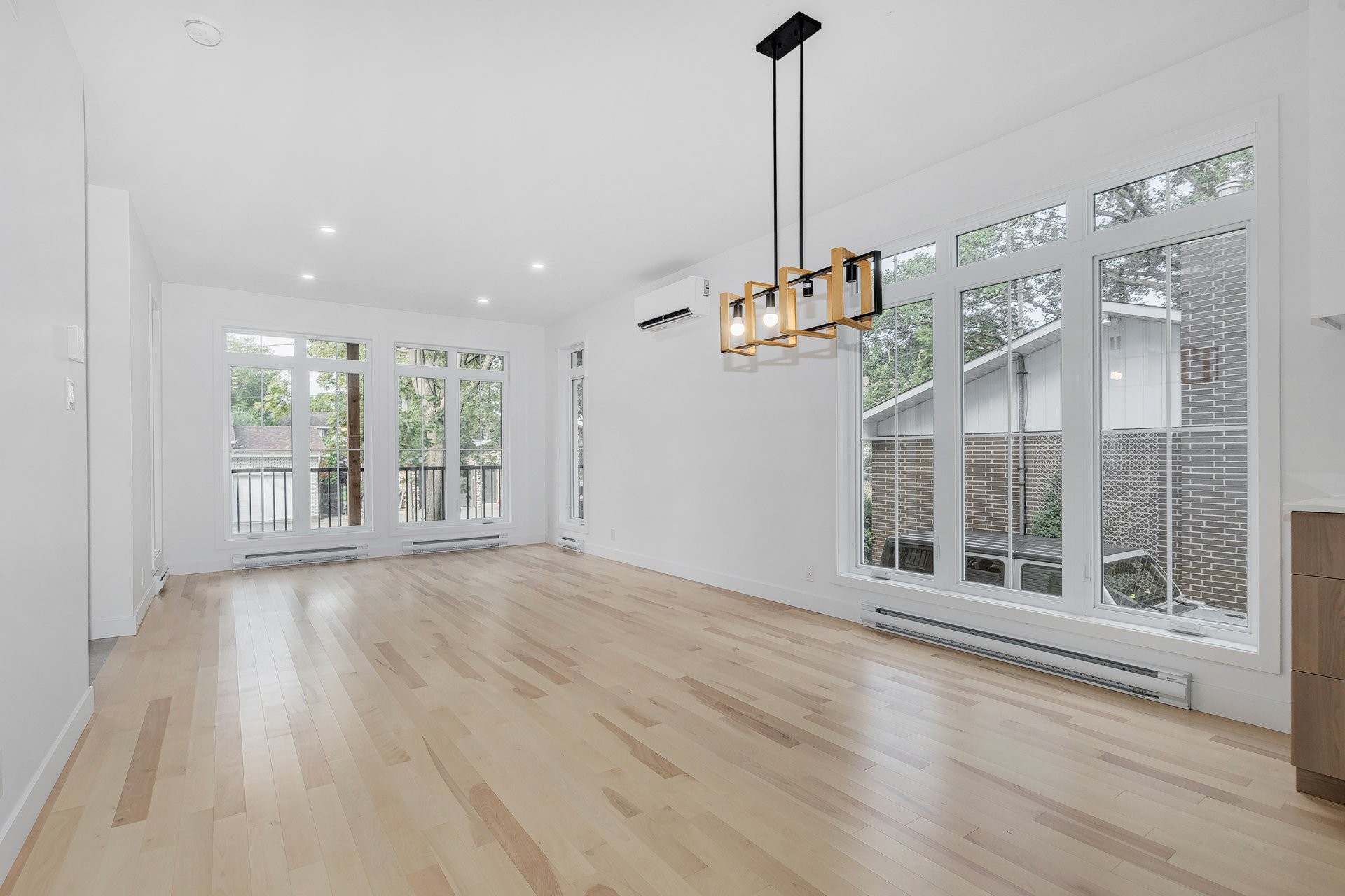 









39


24e Avenue S.

,
Bois-des-Filion,




QC
J6Z1X3

