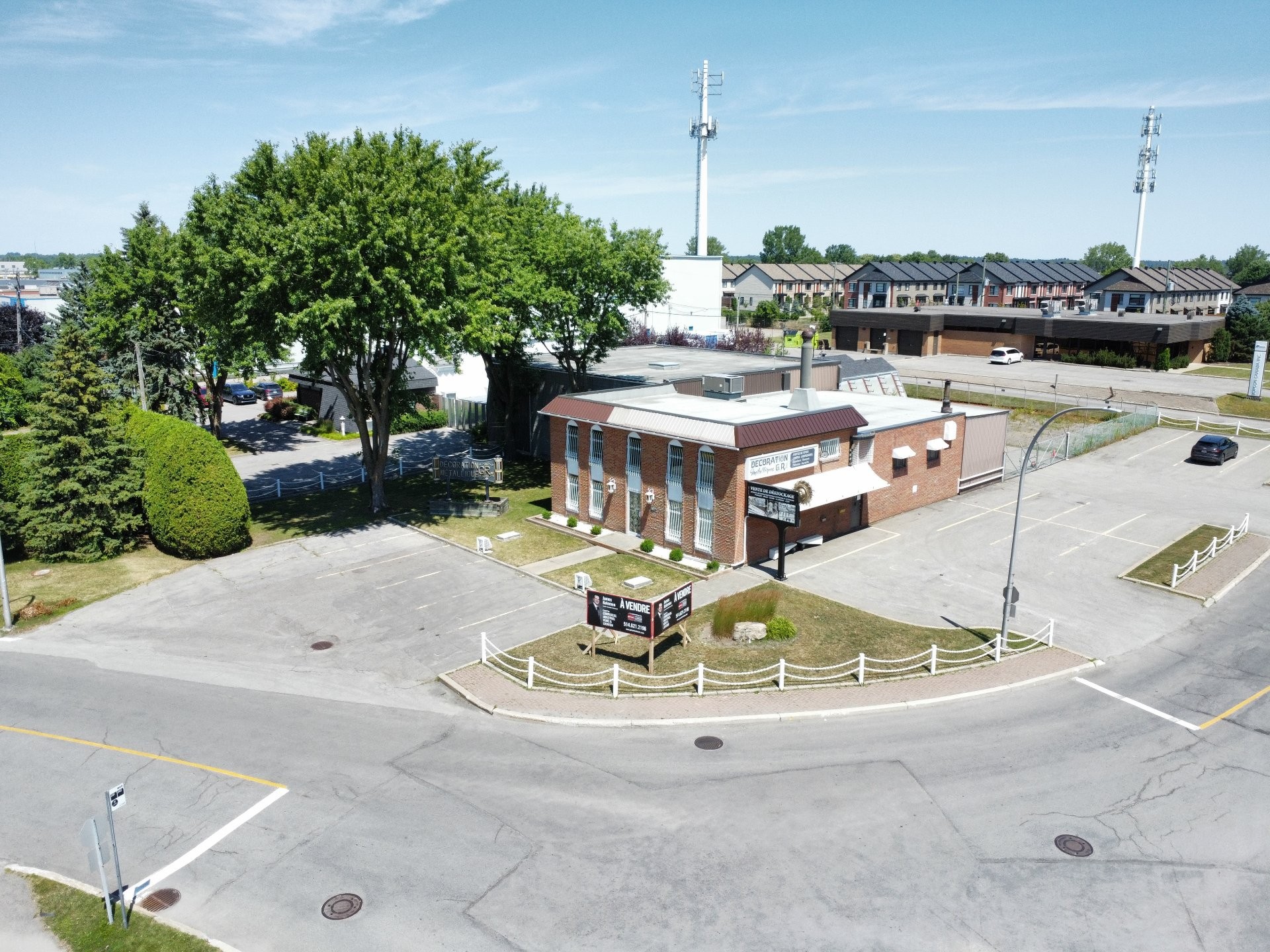 









509Z


Boul. du Curé-Boivin

,
Boisbriand,







QC
J7G2A8

