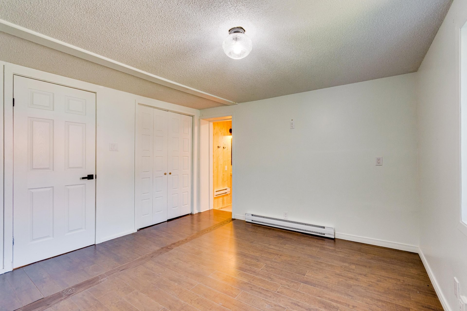 









441

 - 443


Rue Notre-Dame

,
Montebello,




QC
J0V1L0

