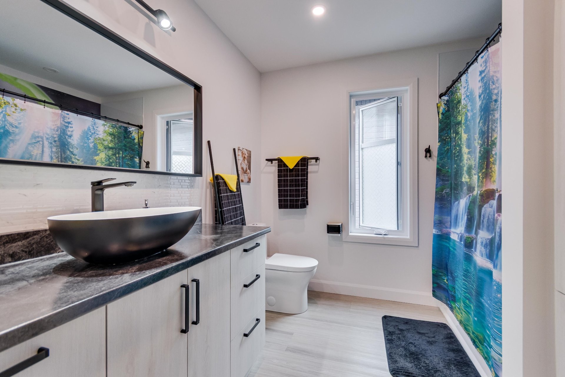 









99


Ch. du Huard

,
Val-des-Bois,




QC
J0X3C0

