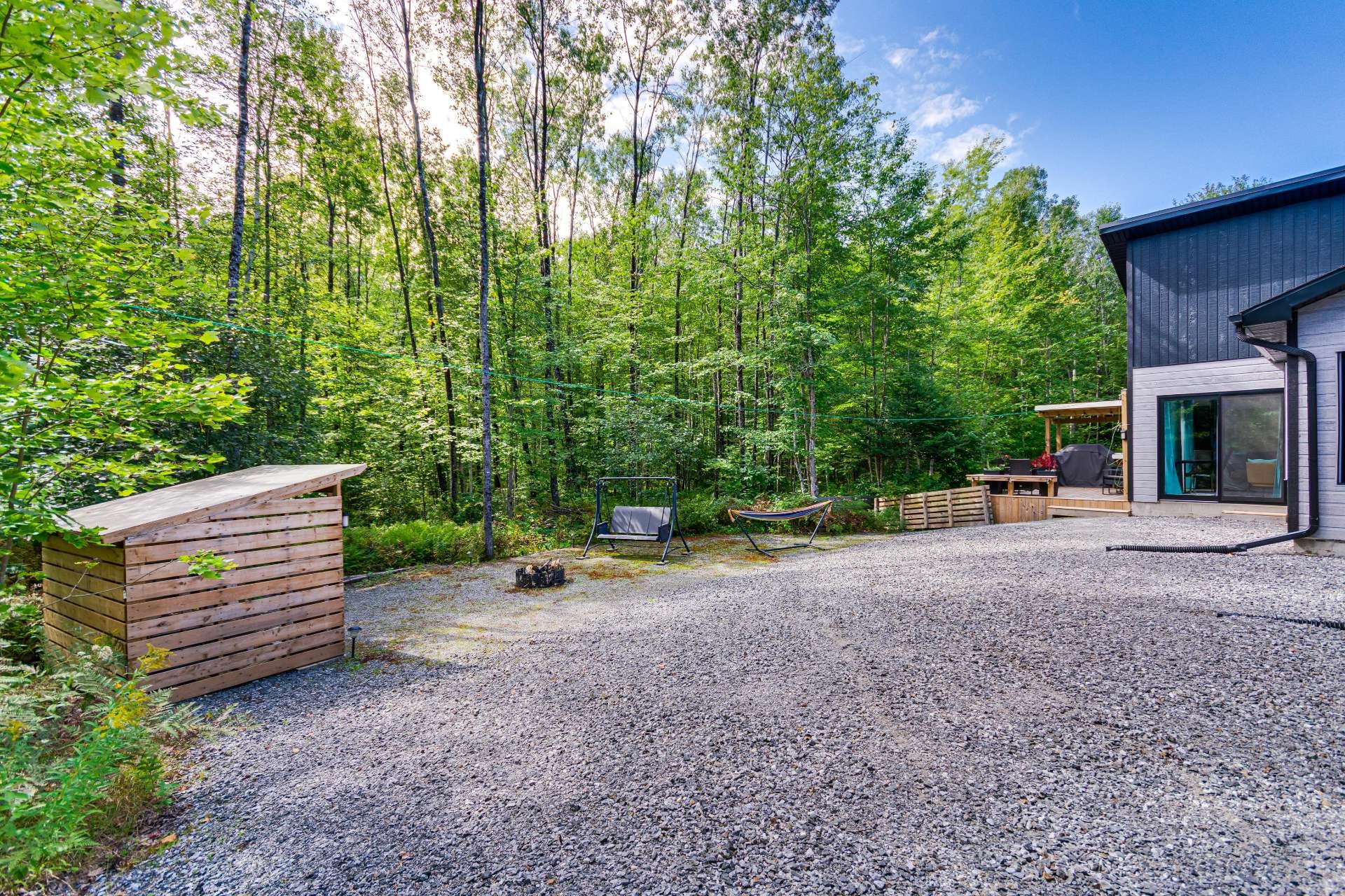 









99


Ch. du Huard

,
Val-des-Bois,




QC
J0X3C0

