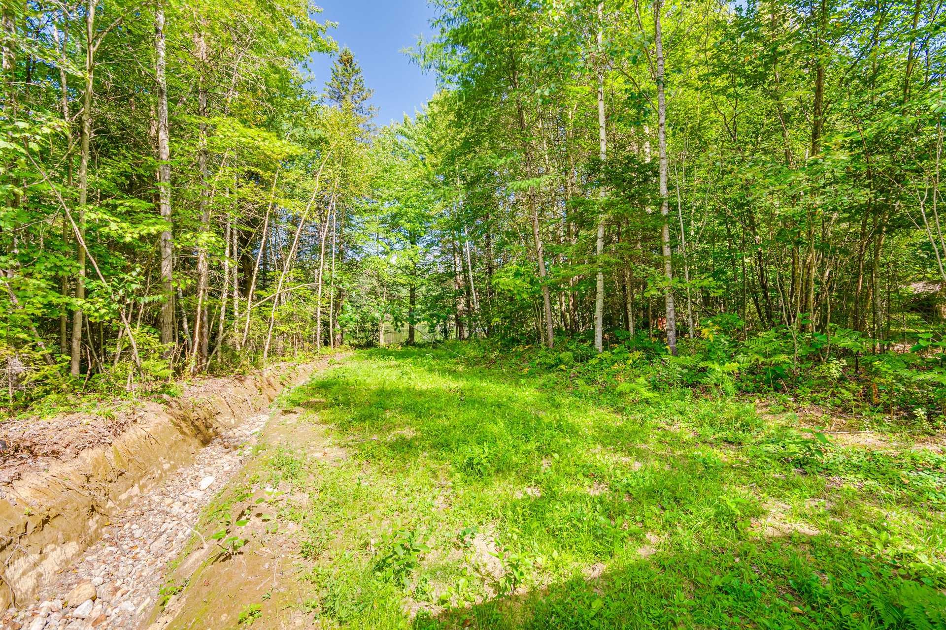 









99


Ch. du Huard

,
Val-des-Bois,




QC
J0X3C0

