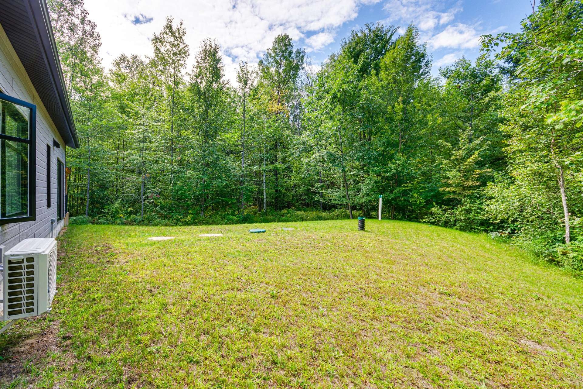 









99


Ch. du Huard

,
Val-des-Bois,




QC
J0X3C0

