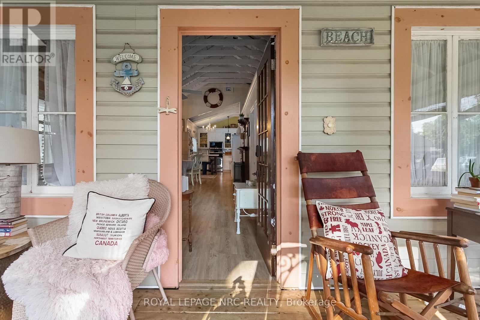 












373 OAKWOOD AVENUE

,
Fort Erie (Crystal Beach),




Ontario
L0S1B0

