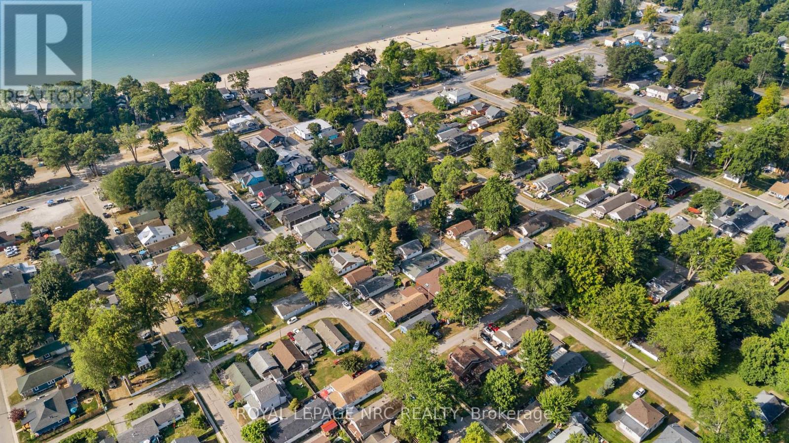 












373 OAKWOOD AVENUE

,
Fort Erie (Crystal Beach),




Ontario
L0S1B0

