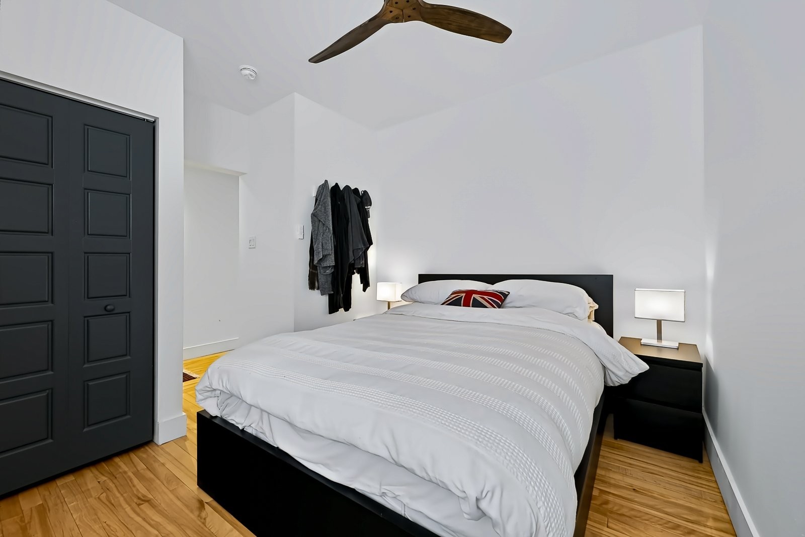









6535


Rue Chabot

,
Montréal (Rosemont/La Petite-Patrie),




QC
H2G2T4

