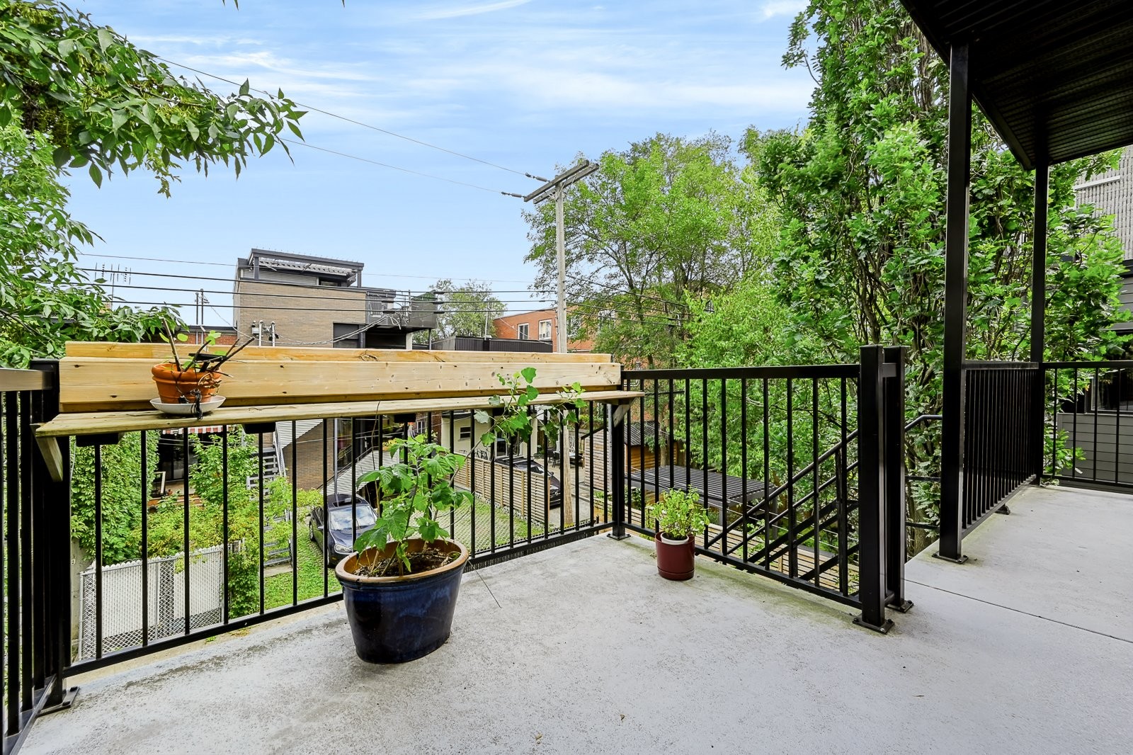 









6535


Rue Chabot

,
Montréal (Rosemont/La Petite-Patrie),




QC
H2G2T4

