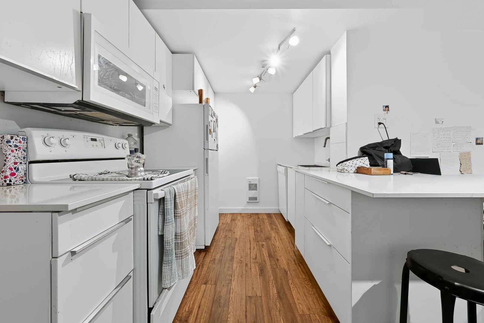 









6535


Rue Chabot

,
Montréal (Rosemont/La Petite-Patrie),




QC
H2G2T4

