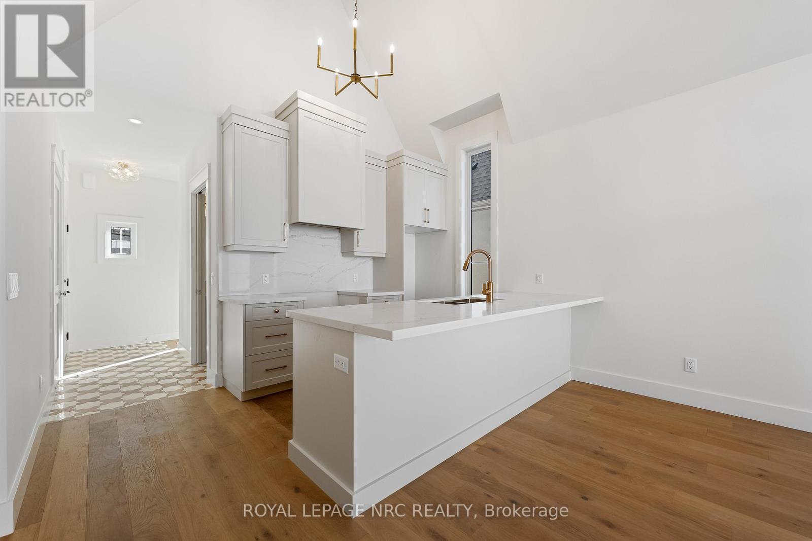 












4050 GLENSPRING ROAD

,
Fort Erie (Crystal Beach),




Ontario
L0S1B0

